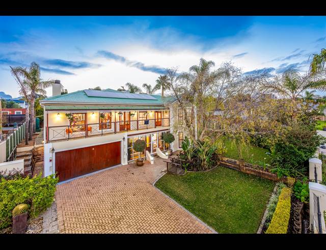 4 BEDROOM HOUSE FOR SALE IN VIERLANDEN